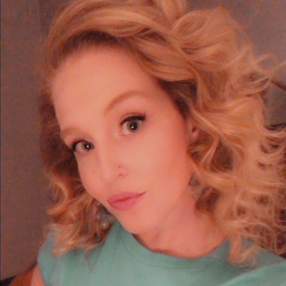 Meet your Posher, Heather